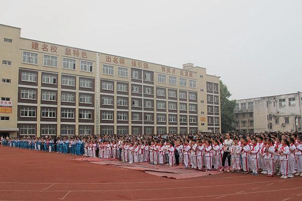 威遠(yuǎn)競(jìng)力學(xué)校校園風(fēng)采