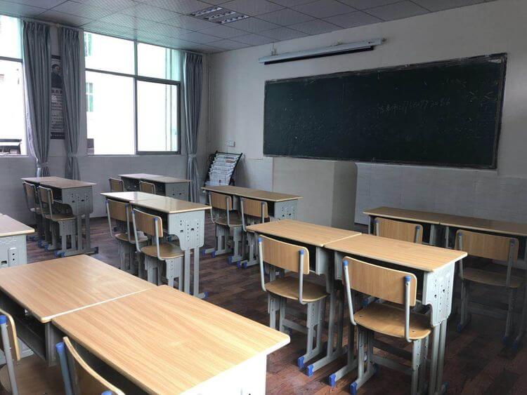 巴中市巴州區(qū)恩陽(yáng)登科學(xué)校校園風(fēng)采
