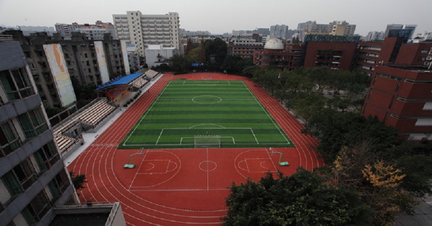 成都玉林中學校園環(huán)境好不好？