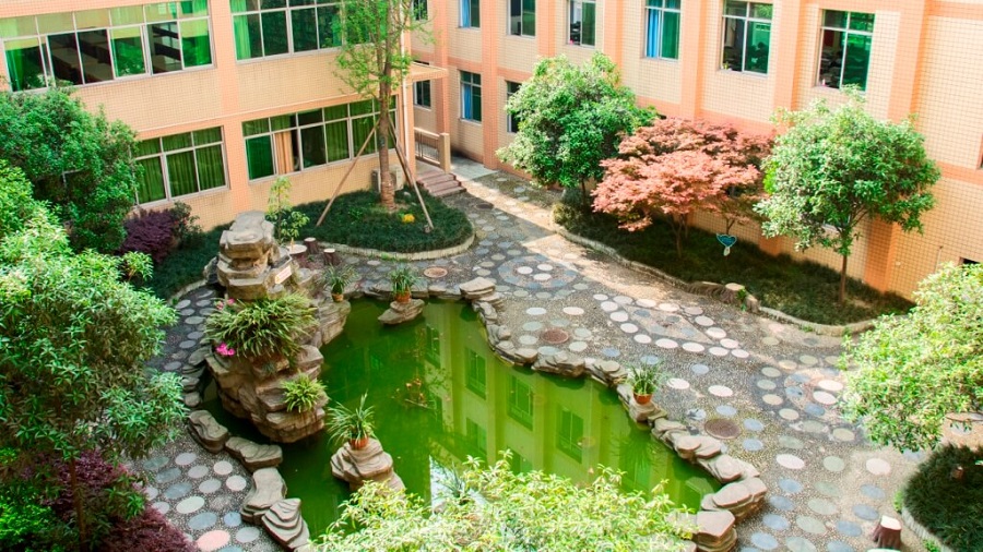 升庵中學(xué)校園環(huán)境怎么樣？