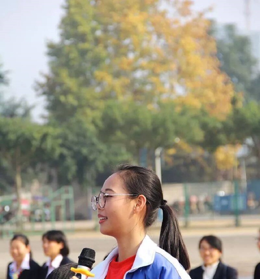 資陽(yáng)外國(guó)語(yǔ)學(xué)校怎么樣、好不好？