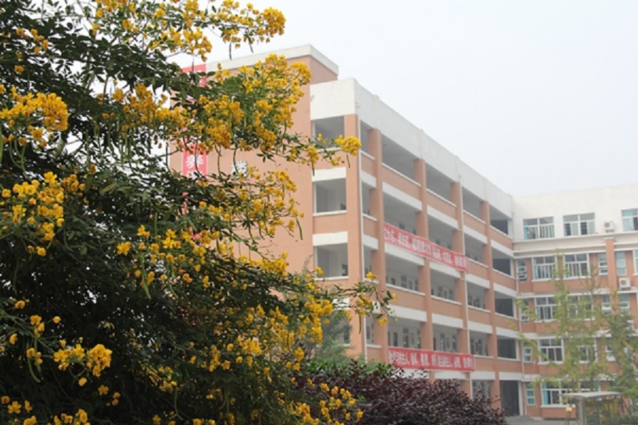 綿陽(yáng)南山中學(xué)實(shí)驗(yàn)學(xué)校校園環(huán)境怎么樣？