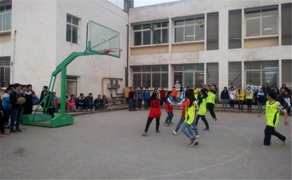 巴中市第五中學詳細地址在什么地方？