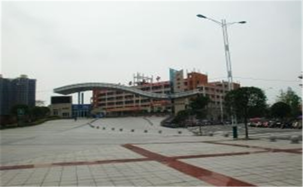 廣安第三中學(xué)的詳細(xì)地址在什么地方？