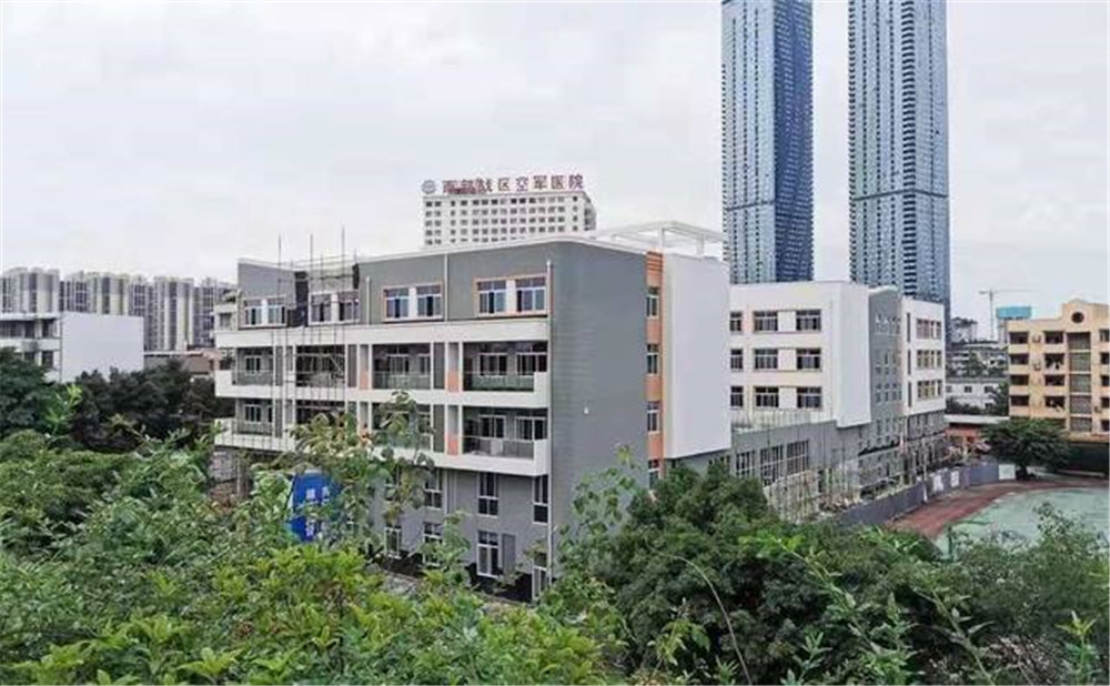 成都市田家炳中學(xué)的老師怎么樣？