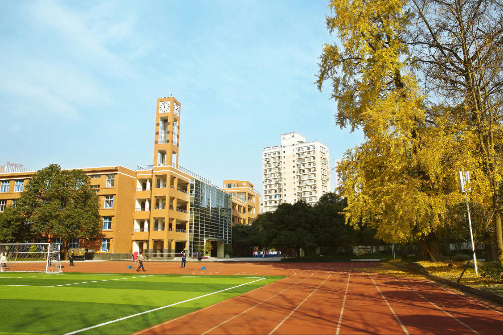 成都八中2020年的招生計(jì)劃是多少？