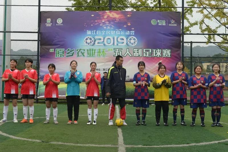 蒲江中學(xué)2020年的招生計(jì)劃是多少？