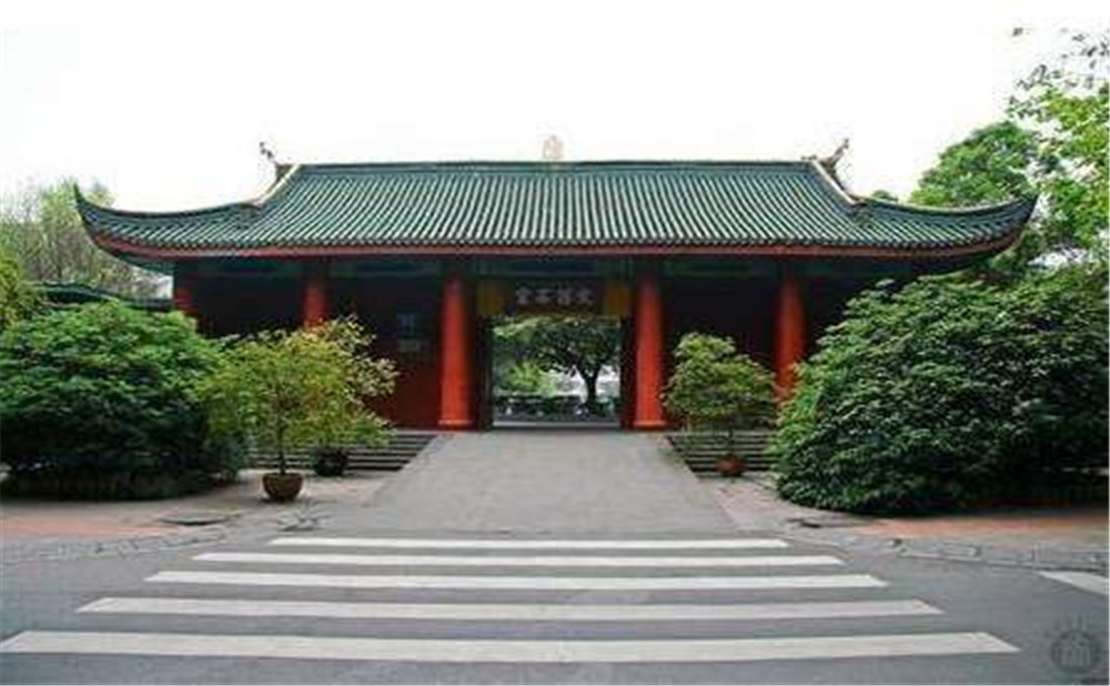 成都石室中學(xué)2020年招生標(biāo)準(zhǔn)是什么？