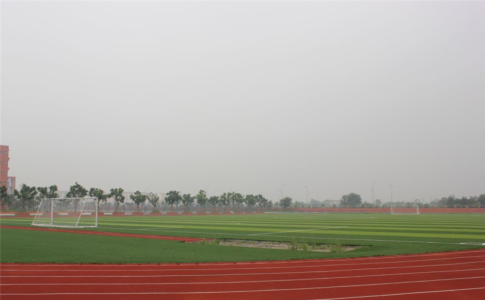 金堂中學的高中住宿怎么樣？