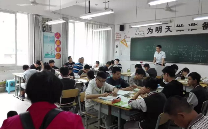 北大附中成都新津?yàn)槊鲗W(xué)校的住宿環(huán)境怎么樣？