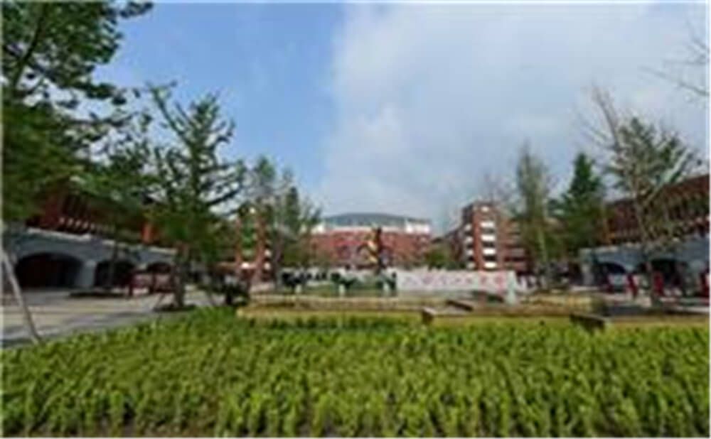 新都一中的高中住宿怎么樣？