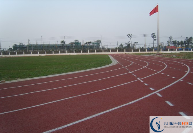 四川師范大學(xué)附屬第三實(shí)驗(yàn)中學(xué)這所學(xué)校怎么樣？