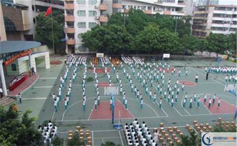 中考三岔中學(xué)的招生分?jǐn)?shù)線是多少？