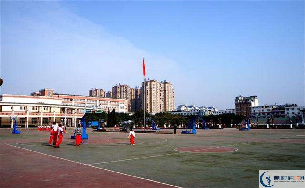 樹德博瑞實驗學(xué)校的學(xué)費一期是多少？