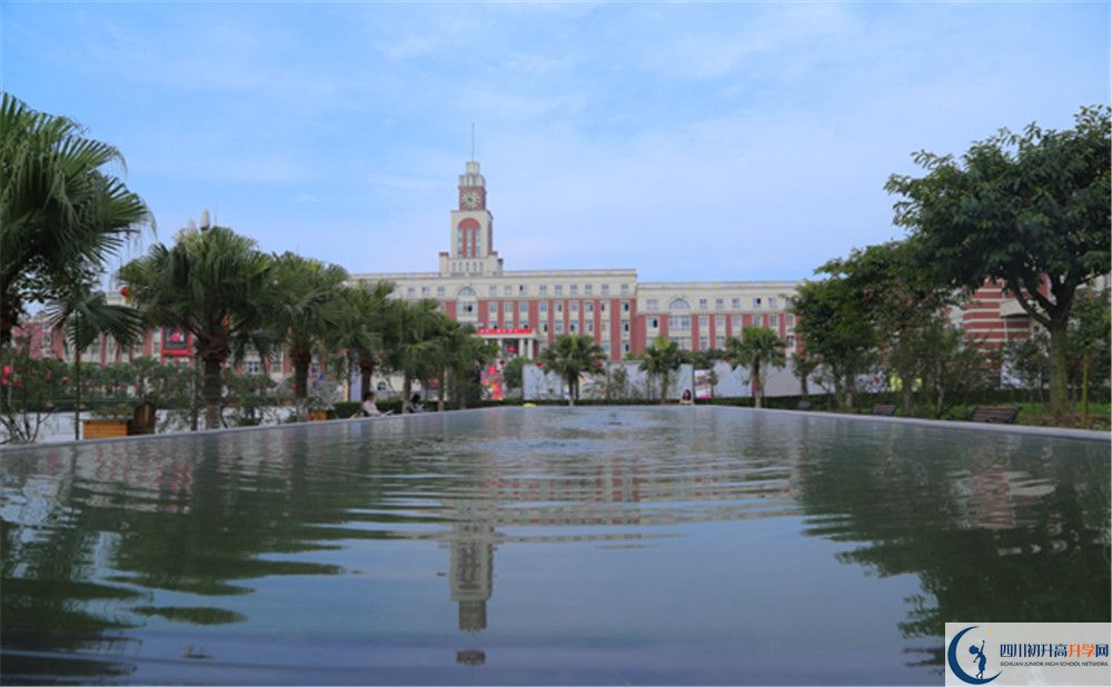 四川師范大學(xué)附屬第三實(shí)驗(yàn)中學(xué)位置在哪里？
