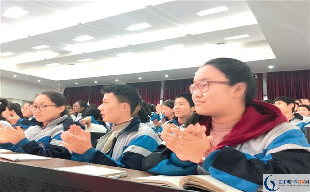 成都西藏中學高2020屆高三階段檢測試題語文難嗎？