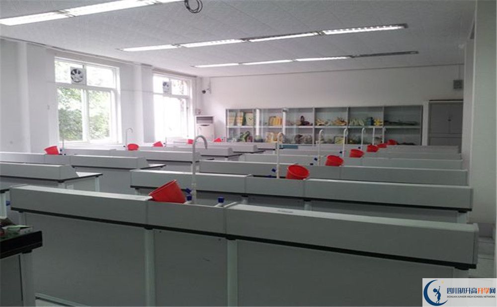2020西南交通大學(xué)附屬中學(xué)平行班升學(xué)率高嗎？