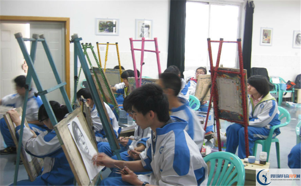成都十一中實(shí)驗(yàn)班學(xué)費(fèi)貴嗎？
