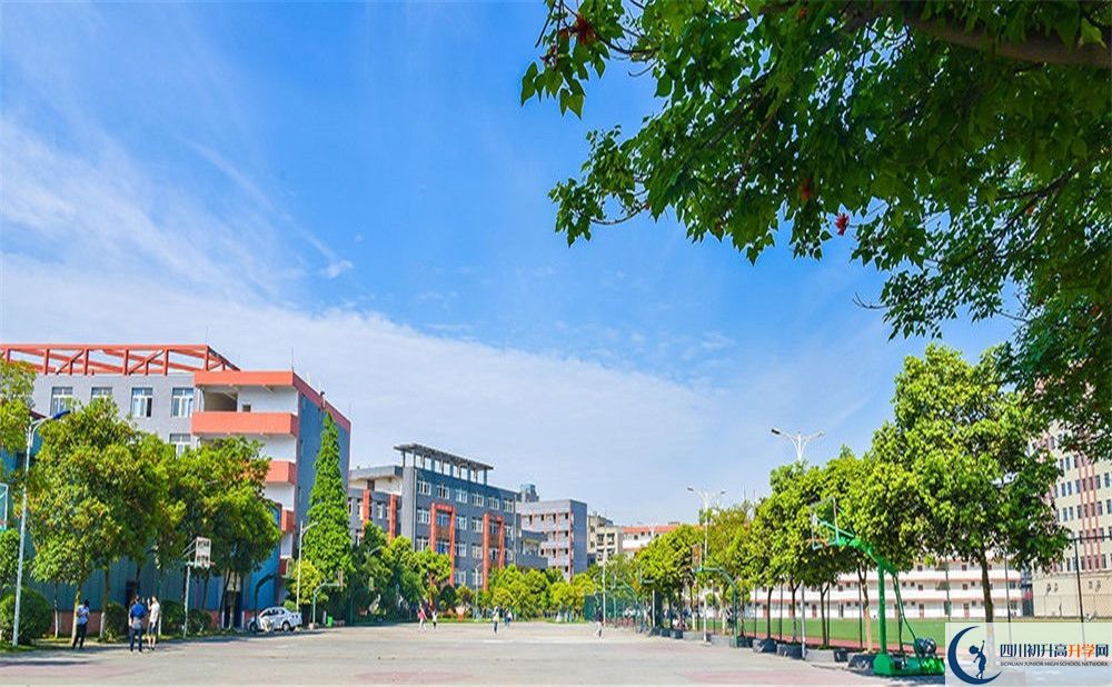 川科外國語學(xué)校2020年住宿怎么樣？